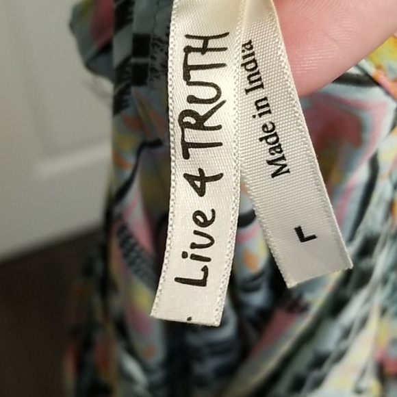 Women's Summer Romper - Picture 4 of 4